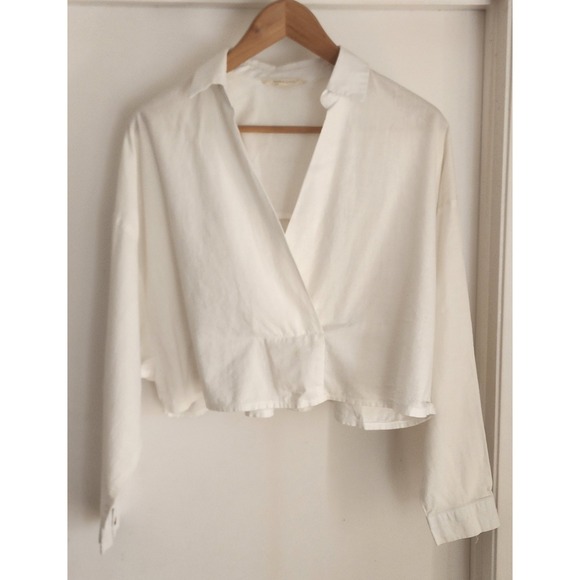 grade & gather Tops - GRADE GATHER White Cropped Wrap‎ Shirt Long Sleeve Collared Button Front Size S